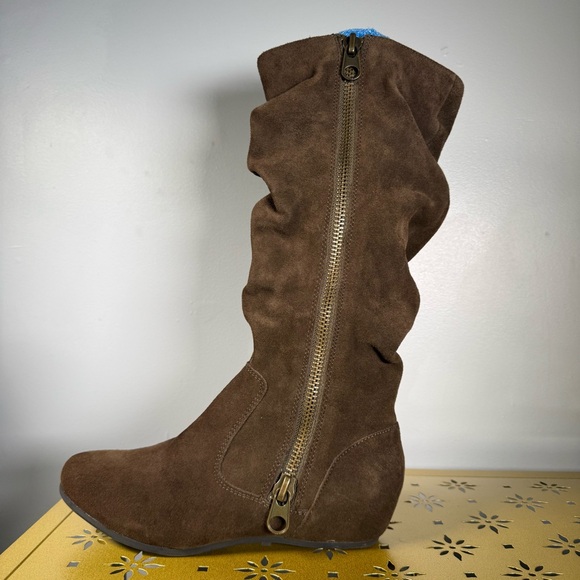Bakers Brown Suede Slouch Knee-High Boots with Side Zip – Size 7 - Picture 5 of 12